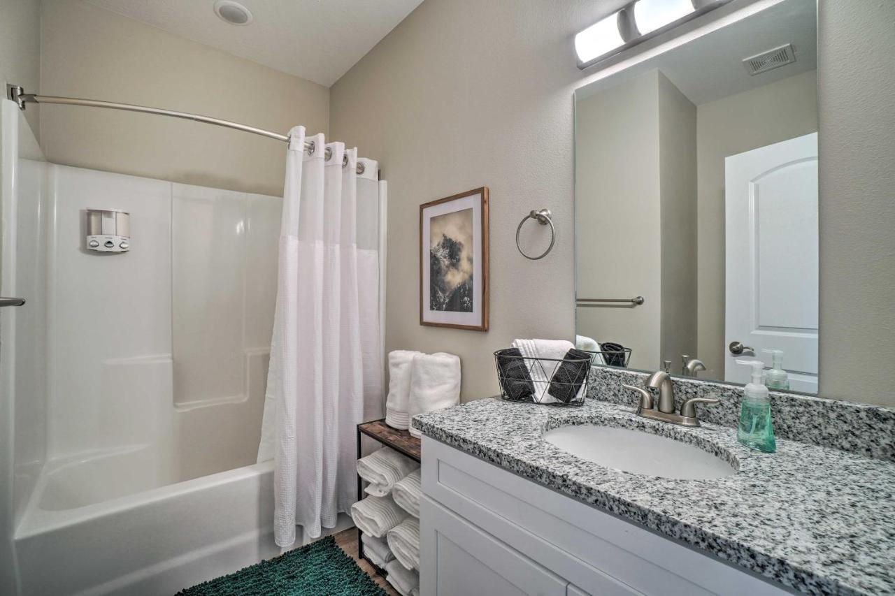 Family-Friendly Branson Condo About 3 Mi To Strip Exterior photo